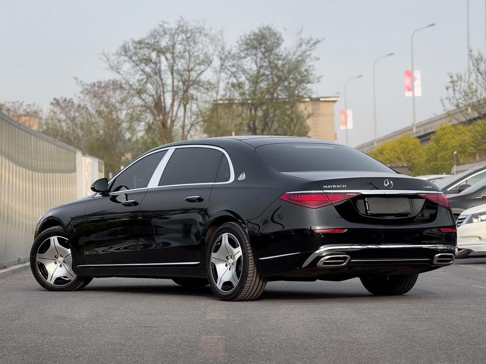 Mercedes-Benz Maybach S-Class
