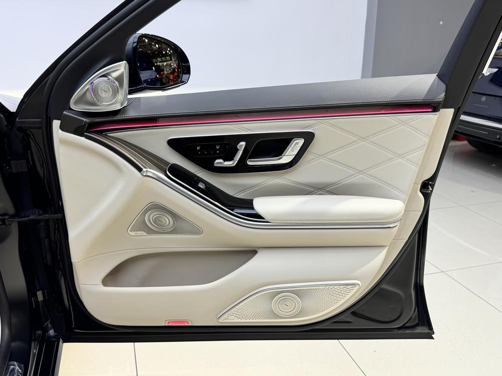 Mercedes-Benz Maybach S-Class