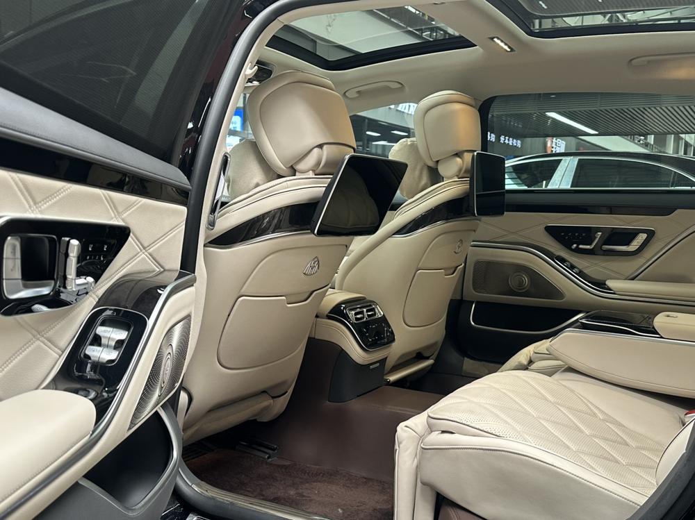 Mercedes-Benz Maybach S-Class