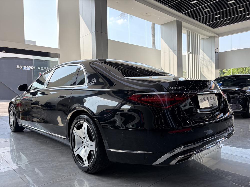 Mercedes-Benz Maybach S-Class