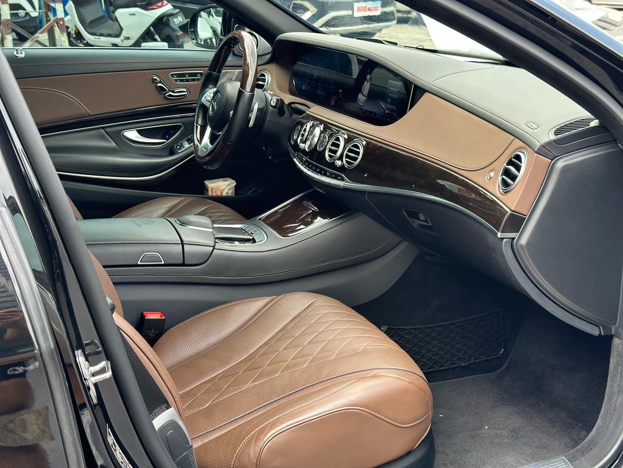 Mercedes-Benz Maybach S-Class