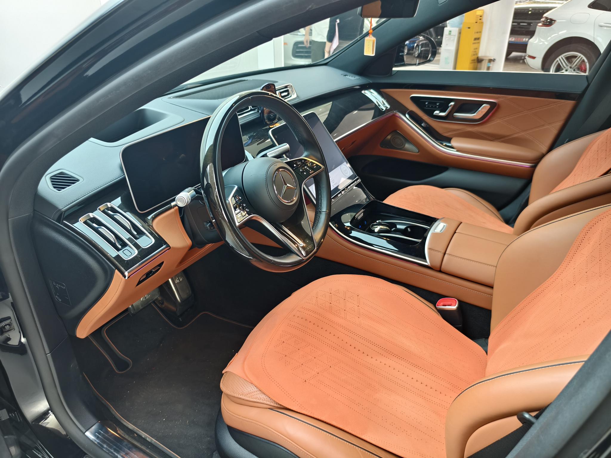 Mercedes-Benz Maybach S-Class