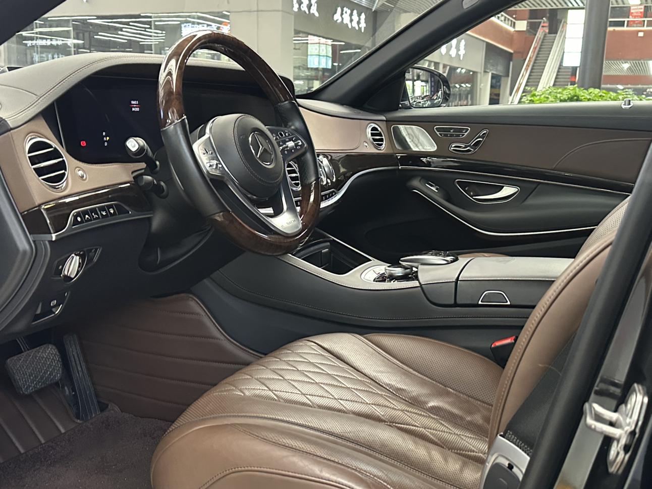 Mercedes-Benz Maybach S-Class
