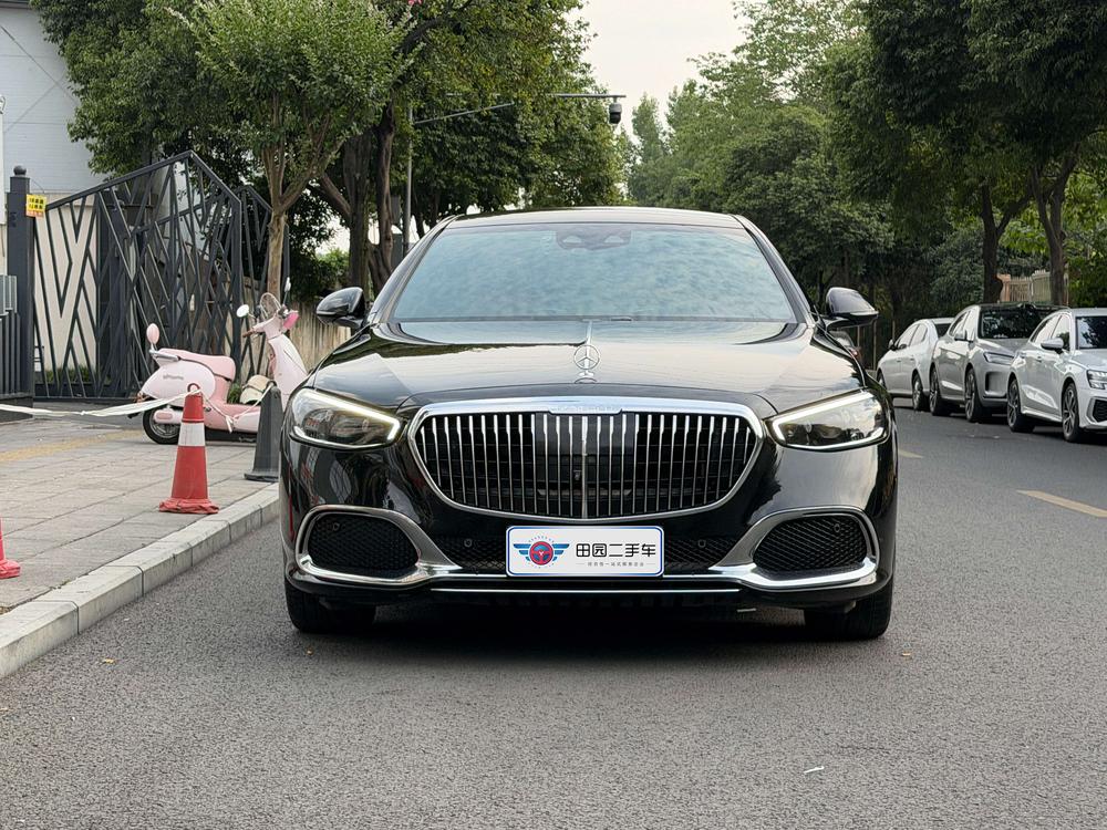 Mercedes-Benz Maybach S-Class
