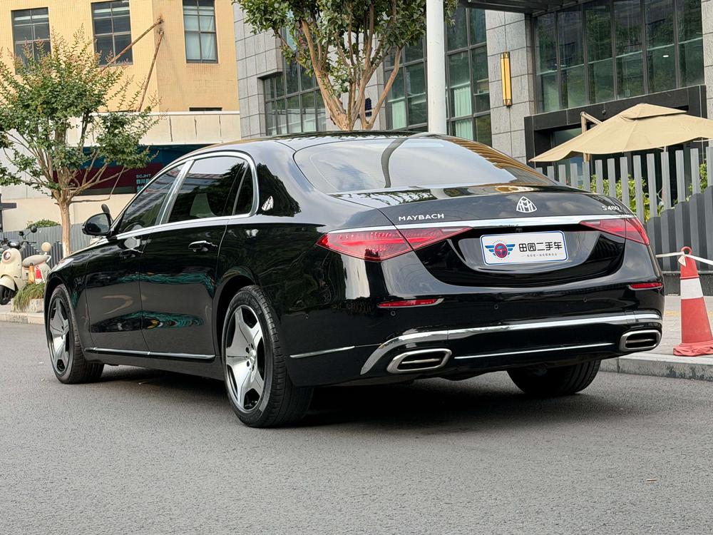 Mercedes-Benz Maybach S-Class