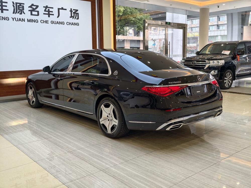Mercedes-Benz Maybach S-Class