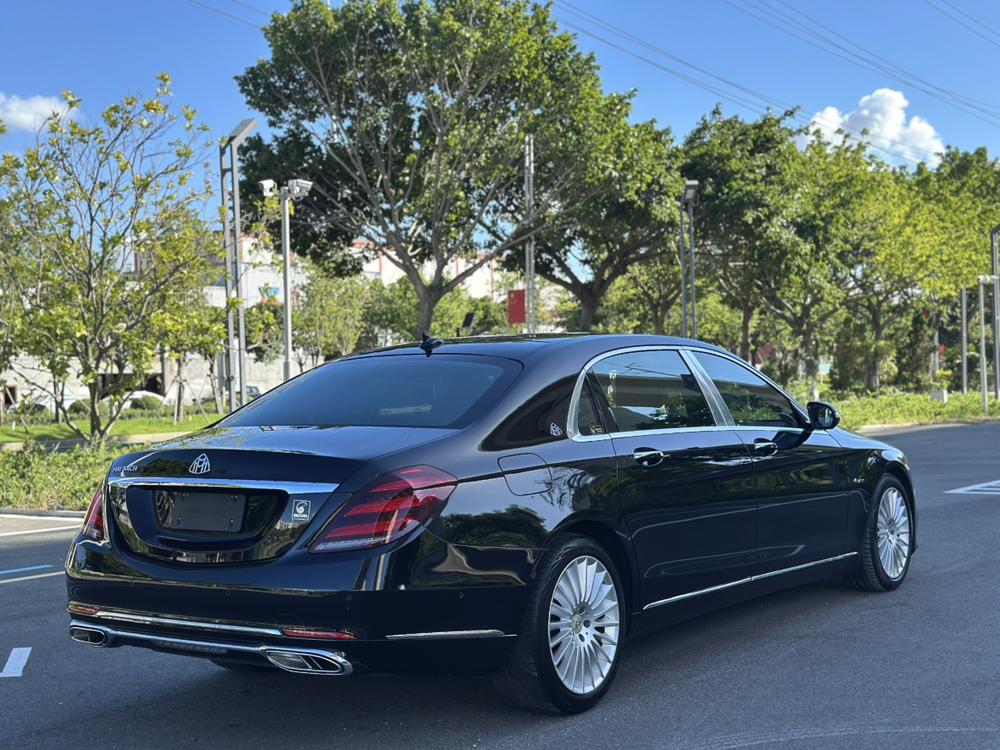 Mercedes-Benz Maybach S-Class