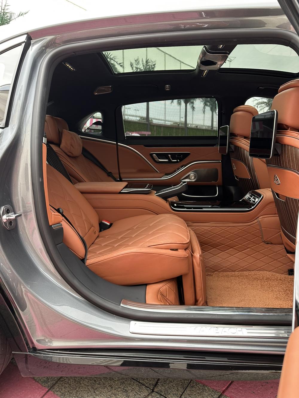 Mercedes-Benz Maybach S-Class
