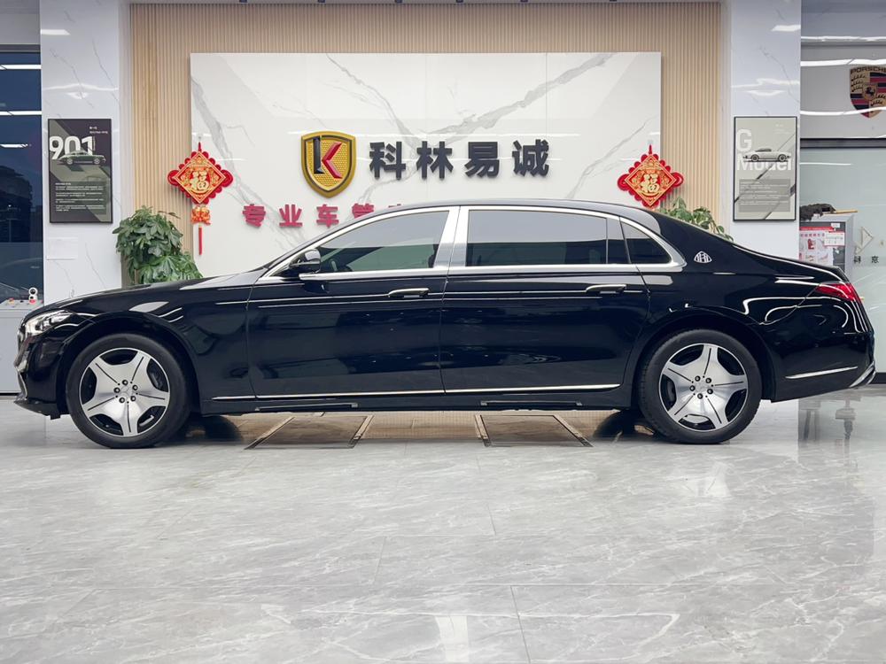 Mercedes-Benz Maybach S-Class