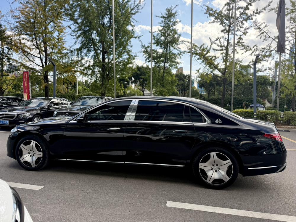 Mercedes-Benz Maybach S-Class