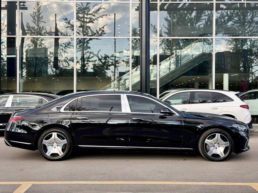 Mercedes-Benz Maybach S-Class
