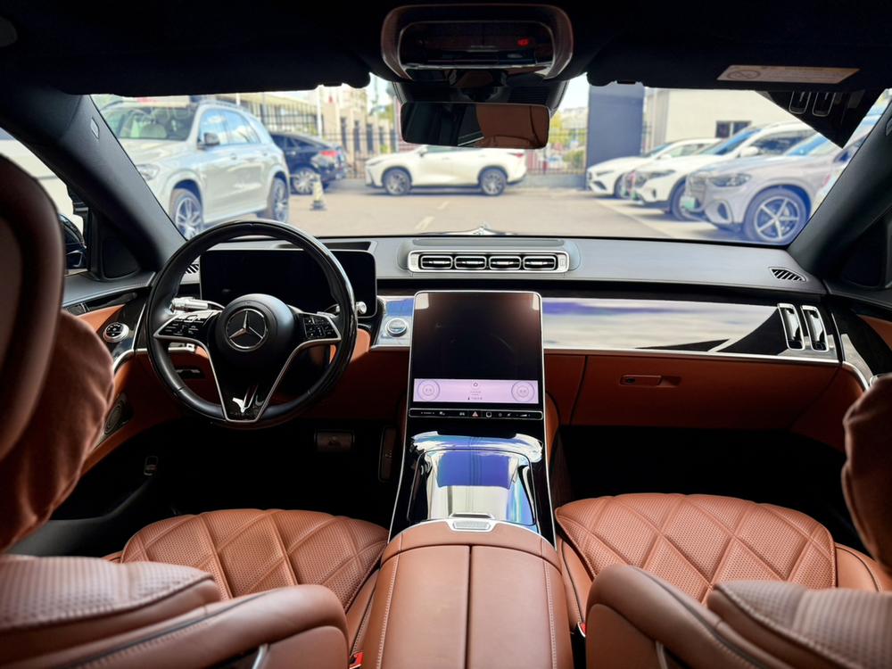 Mercedes-Benz Maybach S-Class