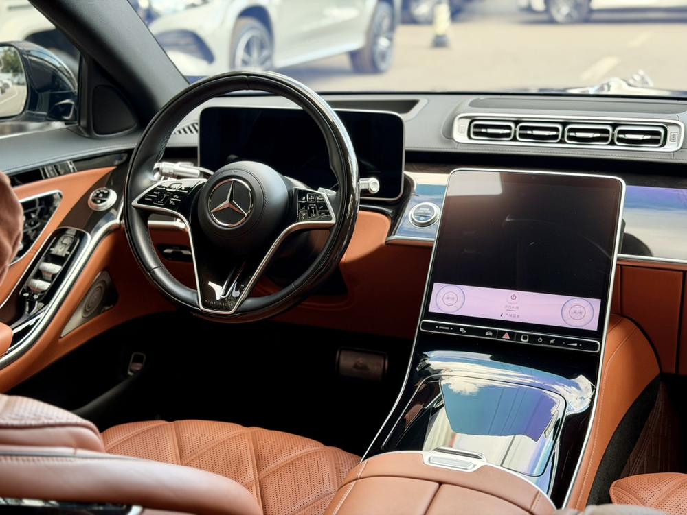 Mercedes-Benz Maybach S-Class
