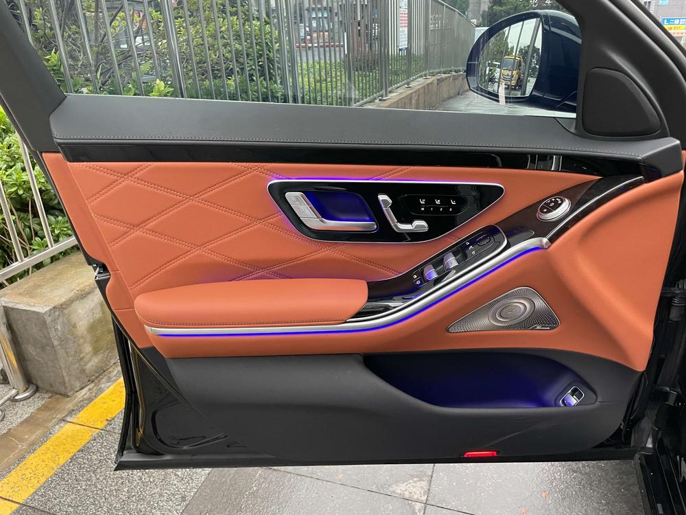 Mercedes-Benz Maybach S-Class