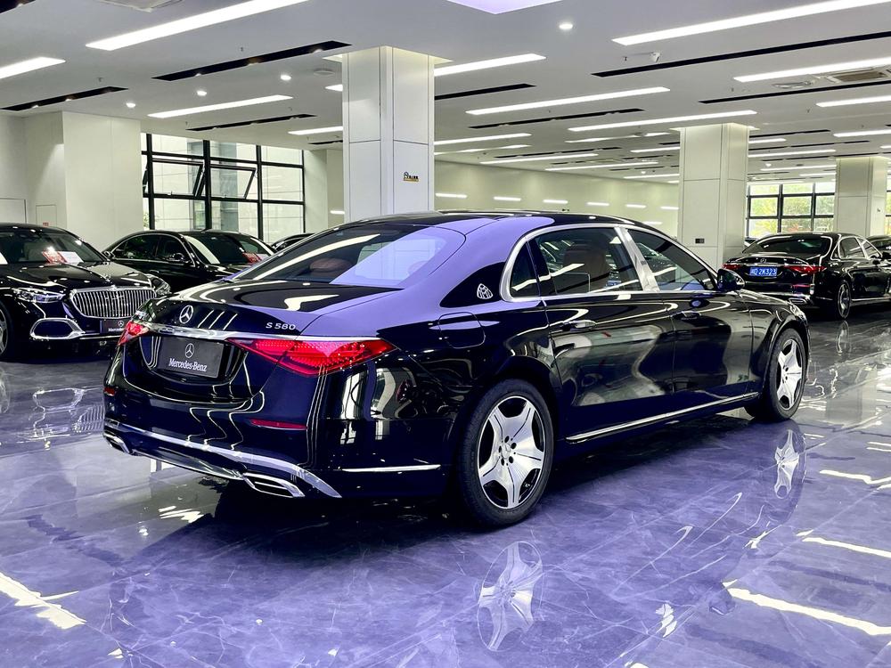 Mercedes-Benz Maybach S-Class