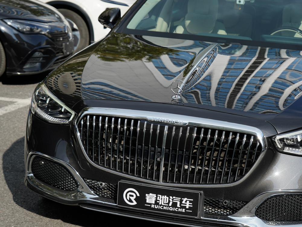 Mercedes-Benz Maybach S-Class