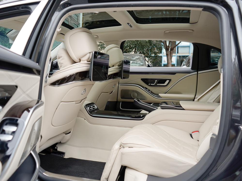 Mercedes-Benz Maybach S-Class