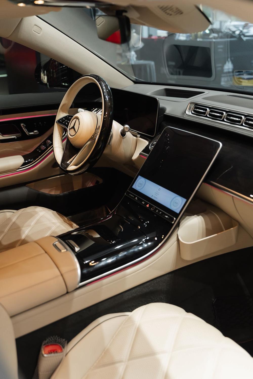 Mercedes-Benz Maybach S-Class