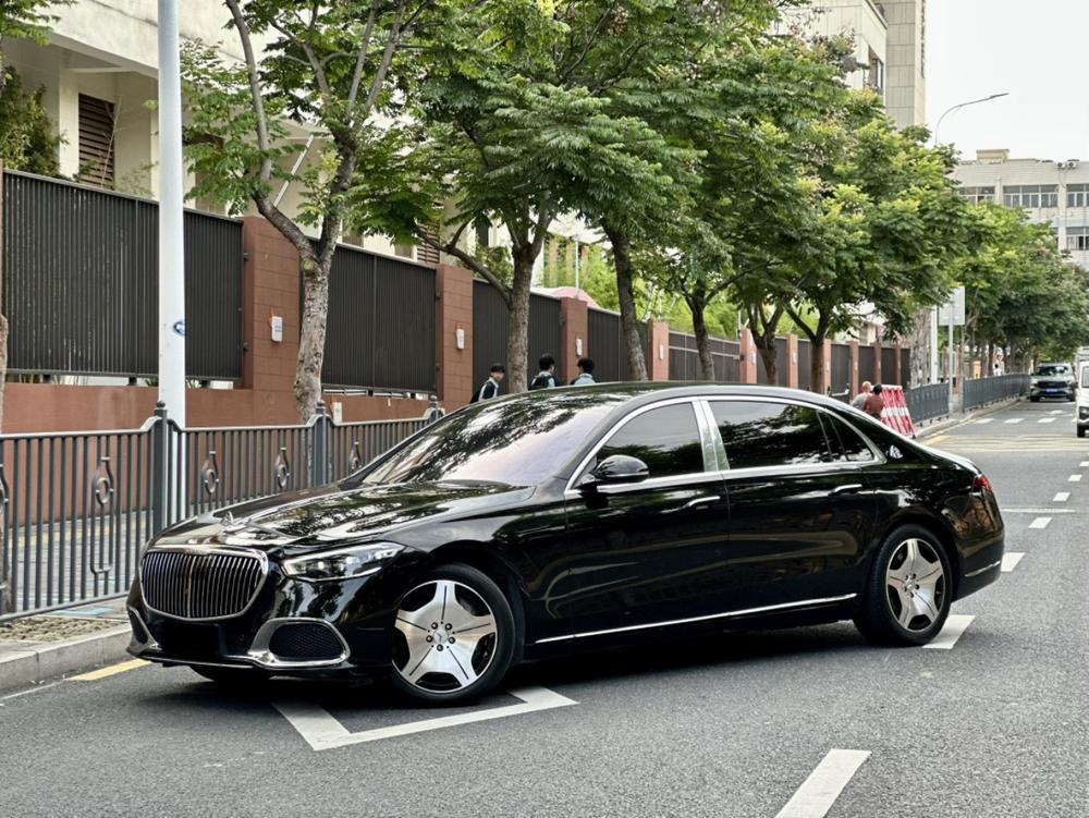 Mercedes-Benz Maybach S-Class