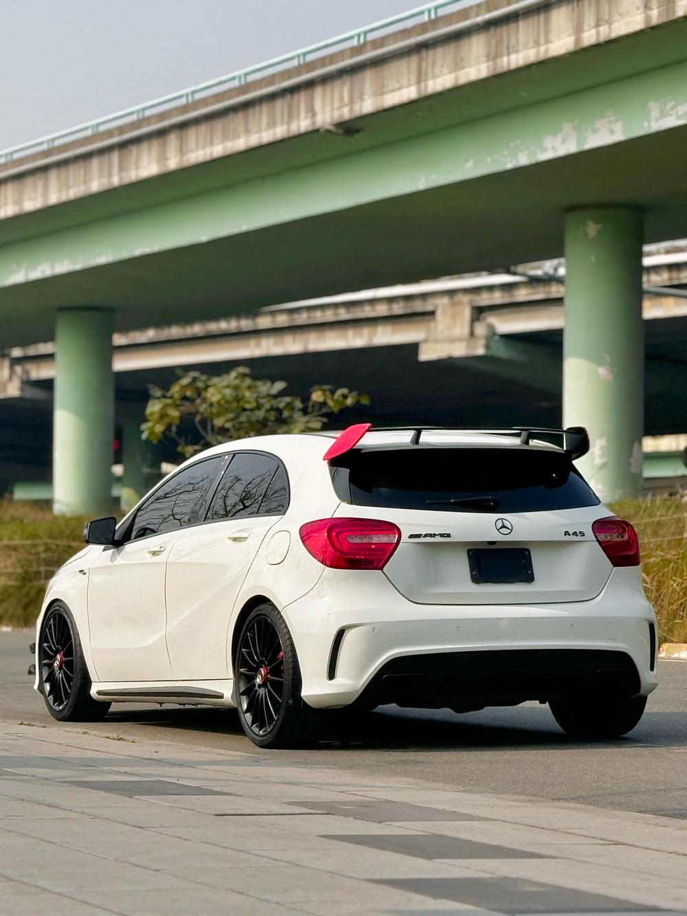 Mercedes-Benz Mercedes-Benz A-Class AMG (Import)
