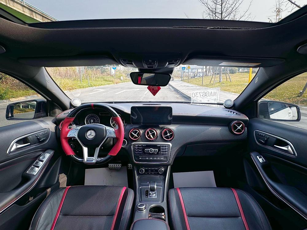Mercedes-Benz Mercedes-Benz A-Class AMG (Import)
