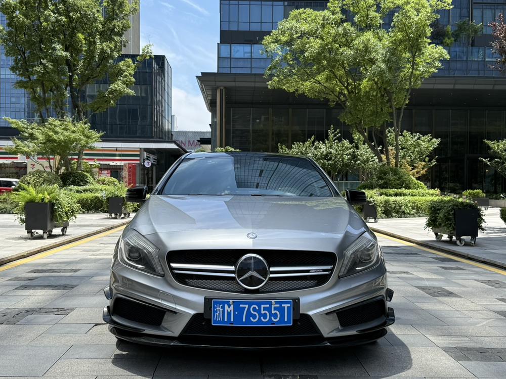 Mercedes-Benz Mercedes-Benz A-Class AMG (Import)