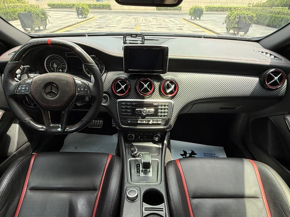 Mercedes-Benz Mercedes-Benz A-Class AMG (Import)