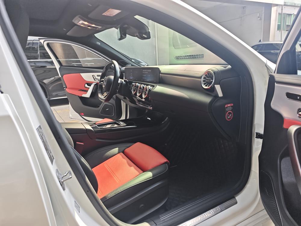 Mercedes-Benz Mercedes-Benz A-Class AMG (Import)