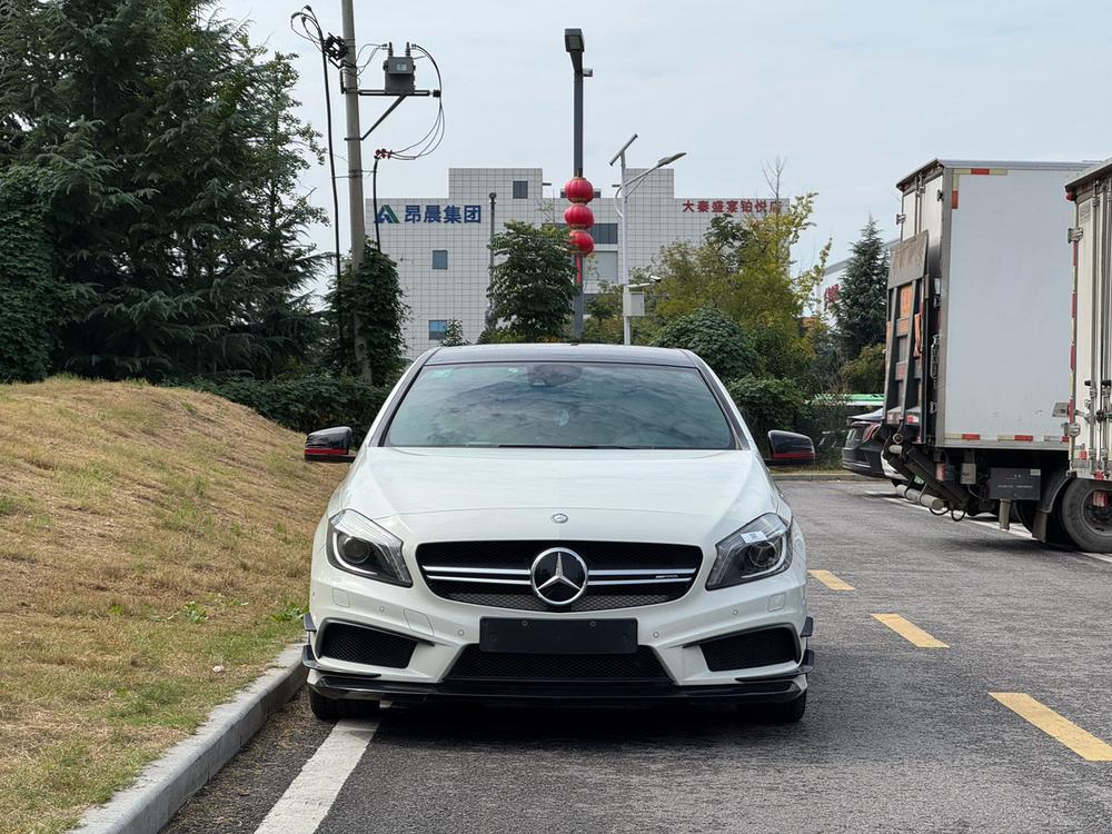 Mercedes-Benz Mercedes-Benz A-Class AMG (Import)