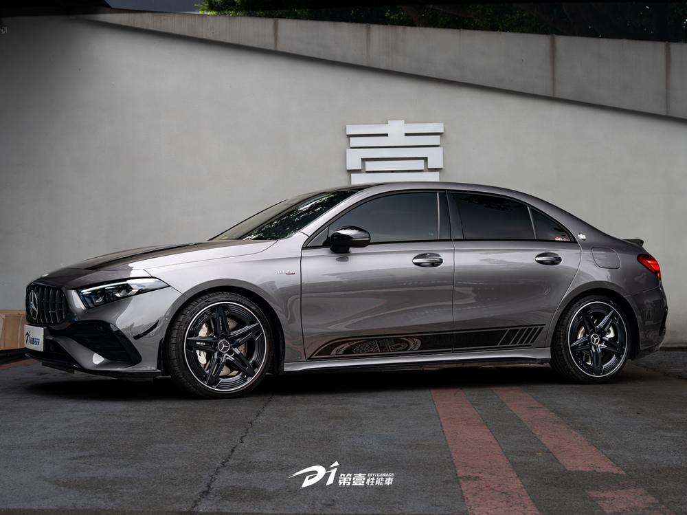 Mercedes-Benz Mercedes-Benz A-Class AMG