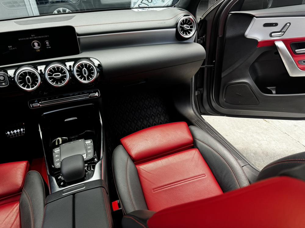 Mercedes-Benz Mercedes-Benz A-Class AMG