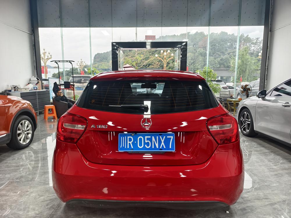 Mercedes-Benz Mercedes-Benz A-Class (Import)