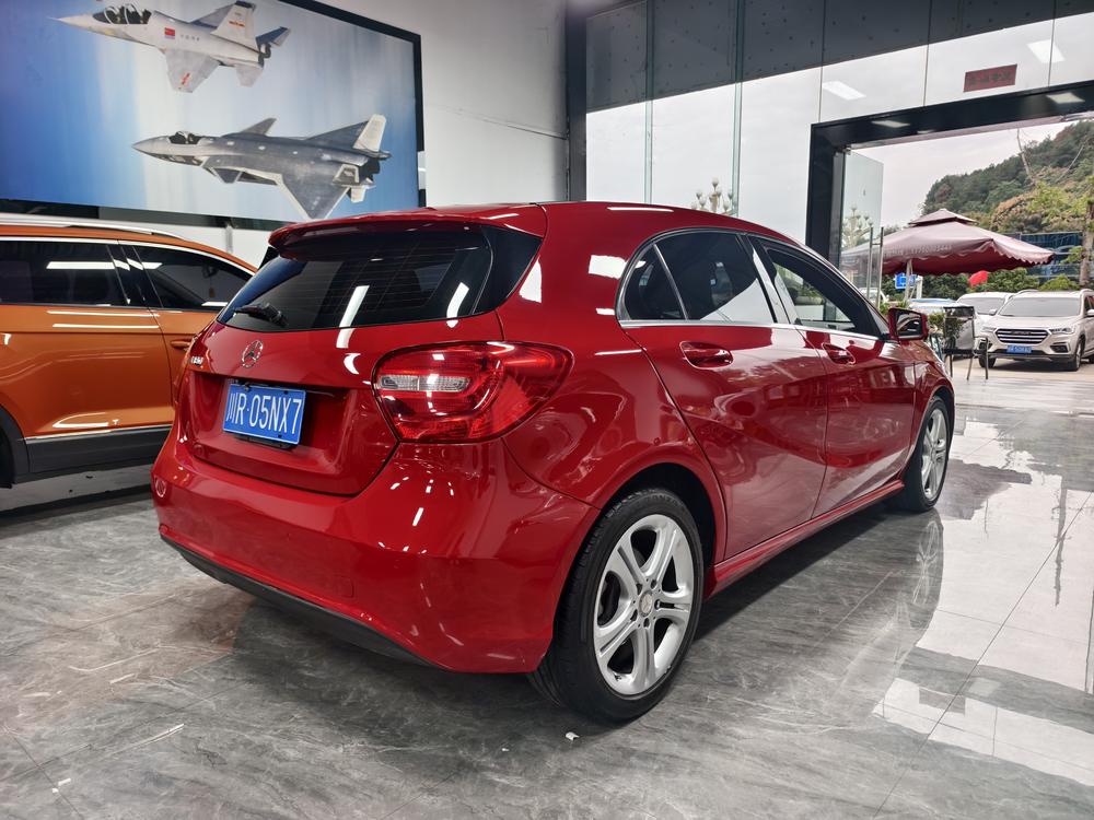 Mercedes-Benz Mercedes-Benz A-Class (Import)