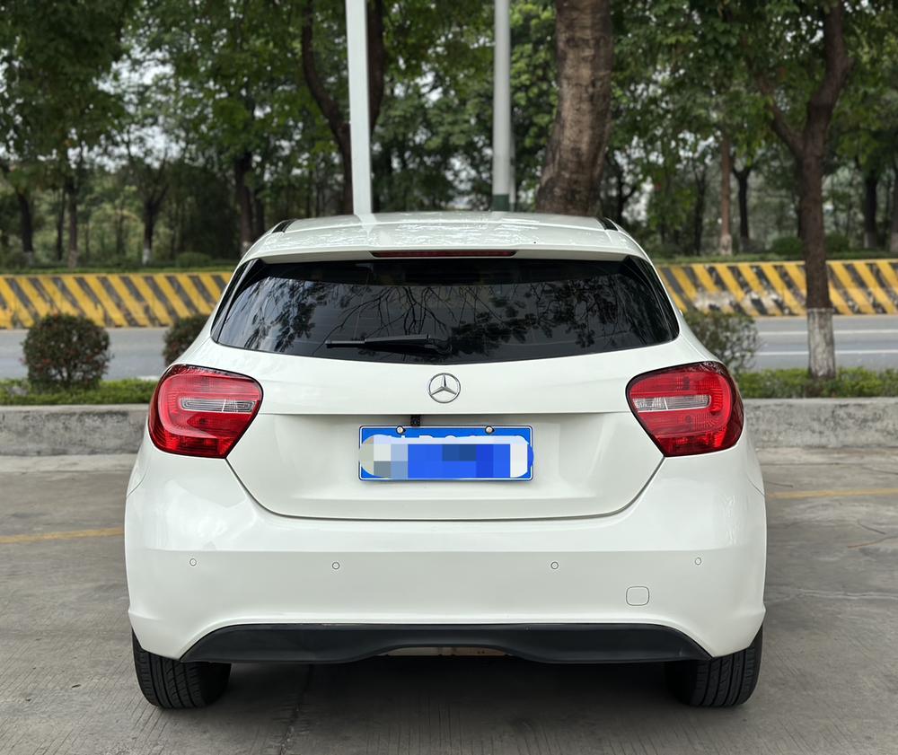 Mercedes-Benz Mercedes-Benz A-Class (Import)