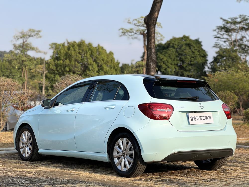 Mercedes-Benz Mercedes-Benz A-Class (Import)