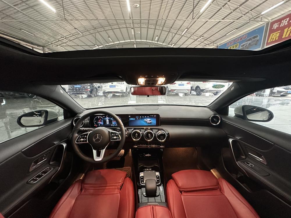 Mercedes-Benz Mercedes-Benz A-Class (Import)