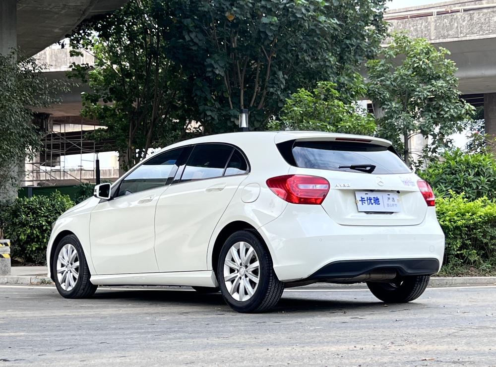 Mercedes-Benz Mercedes-Benz A-Class (Import)