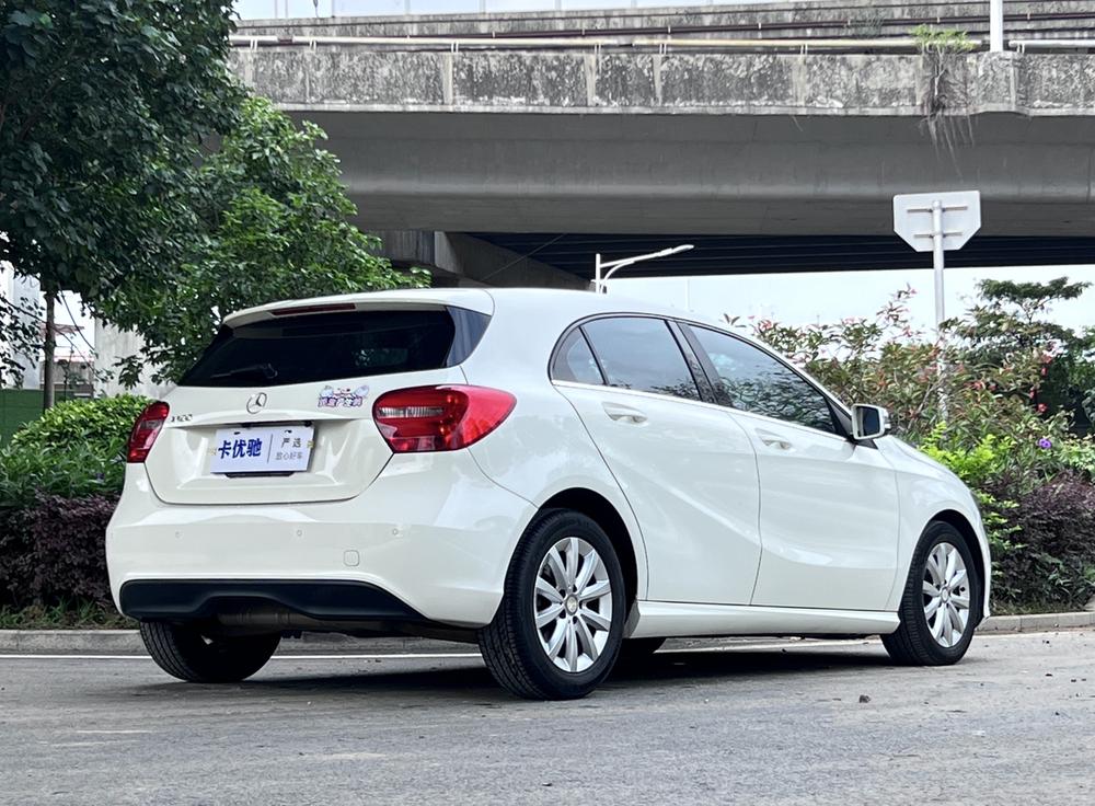 Mercedes-Benz Mercedes-Benz A-Class (Import)
