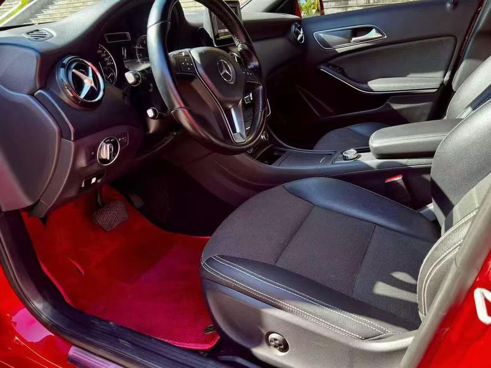 Mercedes-Benz Mercedes-Benz A-Class (Import)