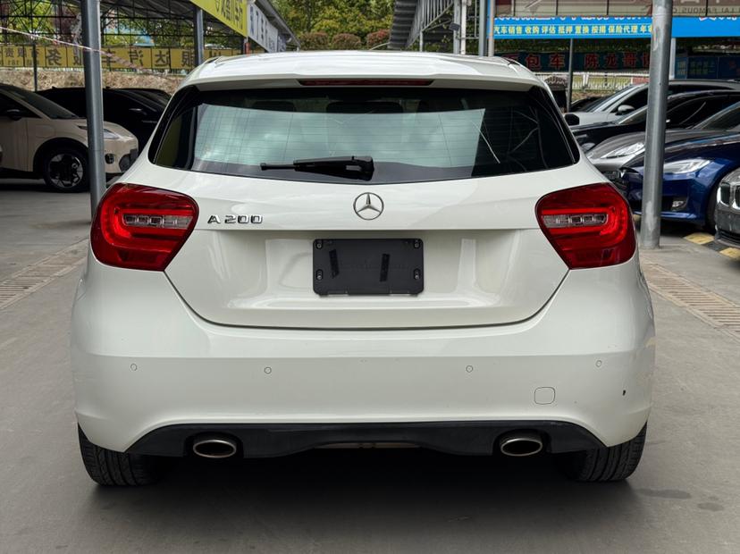 Mercedes-Benz Mercedes-Benz A-Class (Import)