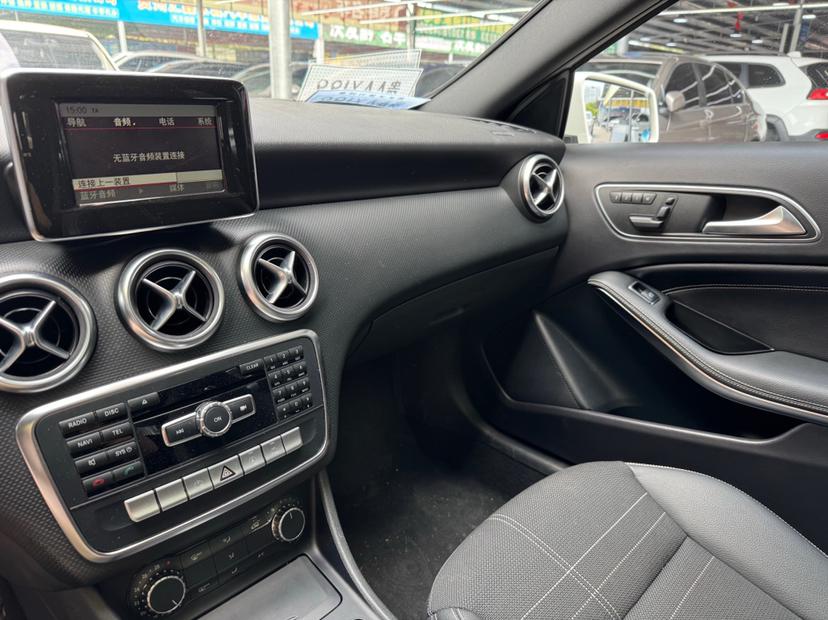 Mercedes-Benz Mercedes-Benz A-Class (Import)