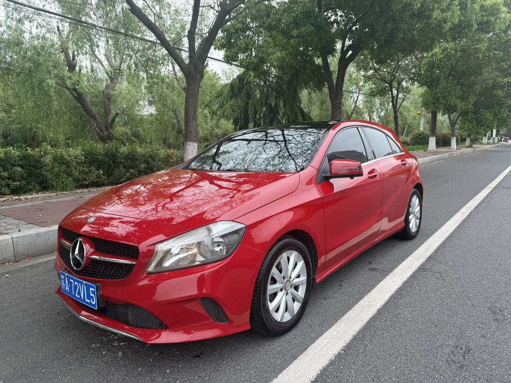 Mercedes-Benz Mercedes-Benz A-Class (Import)