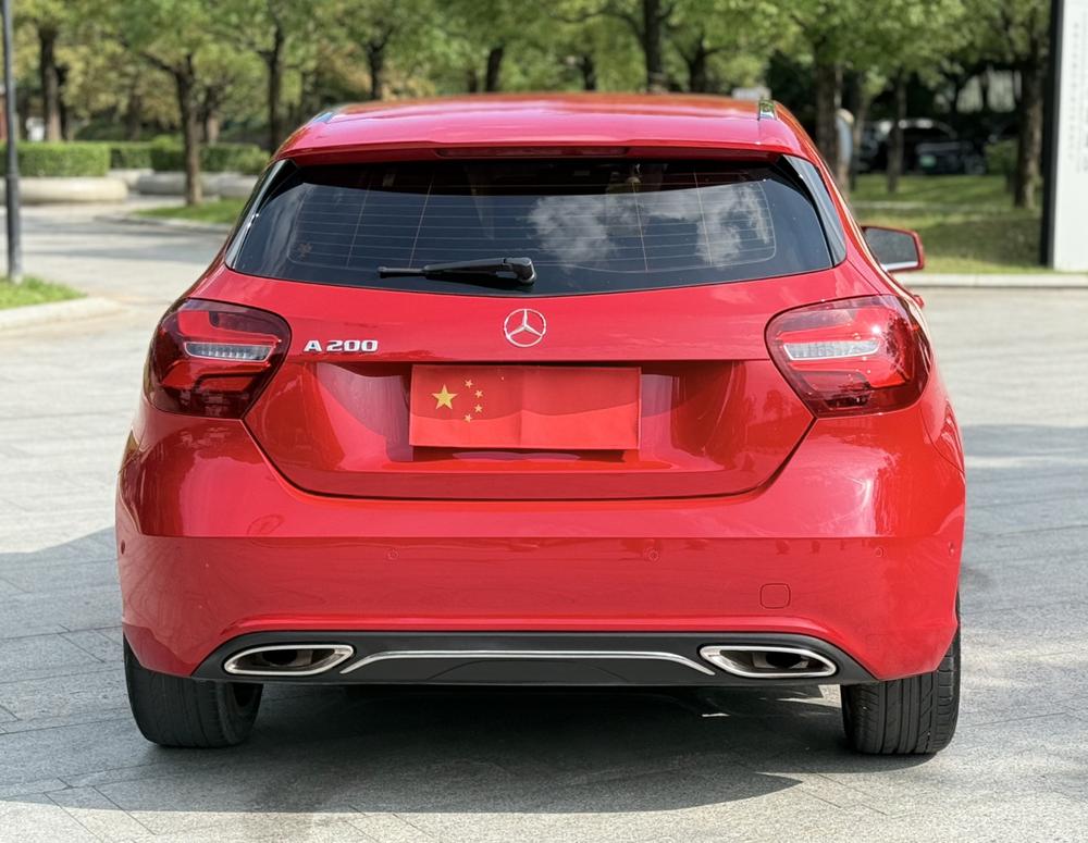 Mercedes-Benz Mercedes-Benz A-Class (Import)