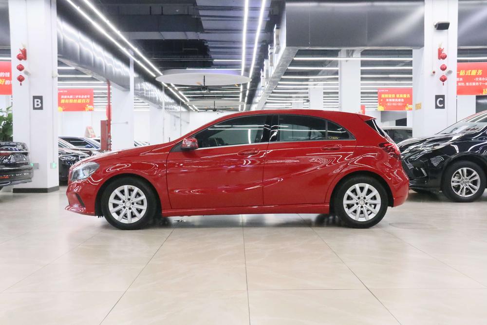 Mercedes-Benz Mercedes-Benz A-Class (Import)