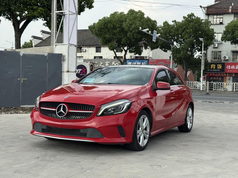 Mercedes-Benz Mercedes-Benz A-Class (Import)