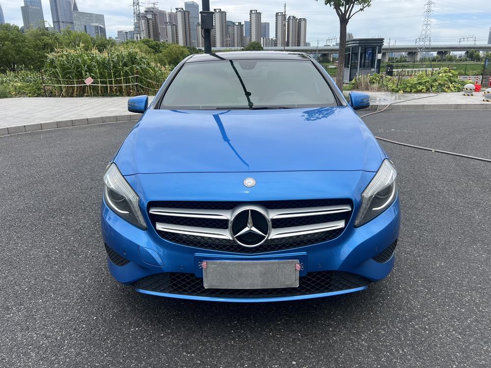 Mercedes-Benz Mercedes-Benz A-Class (Import)