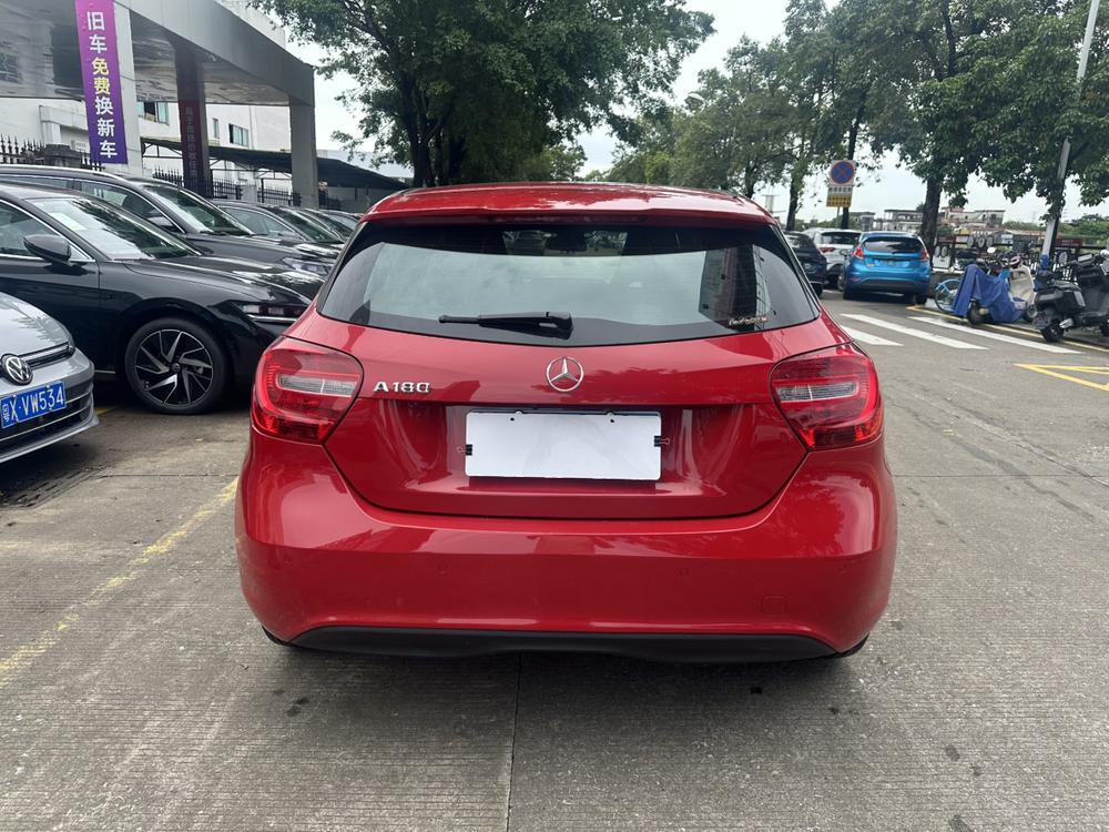 Mercedes-Benz Mercedes-Benz A-Class (Import)