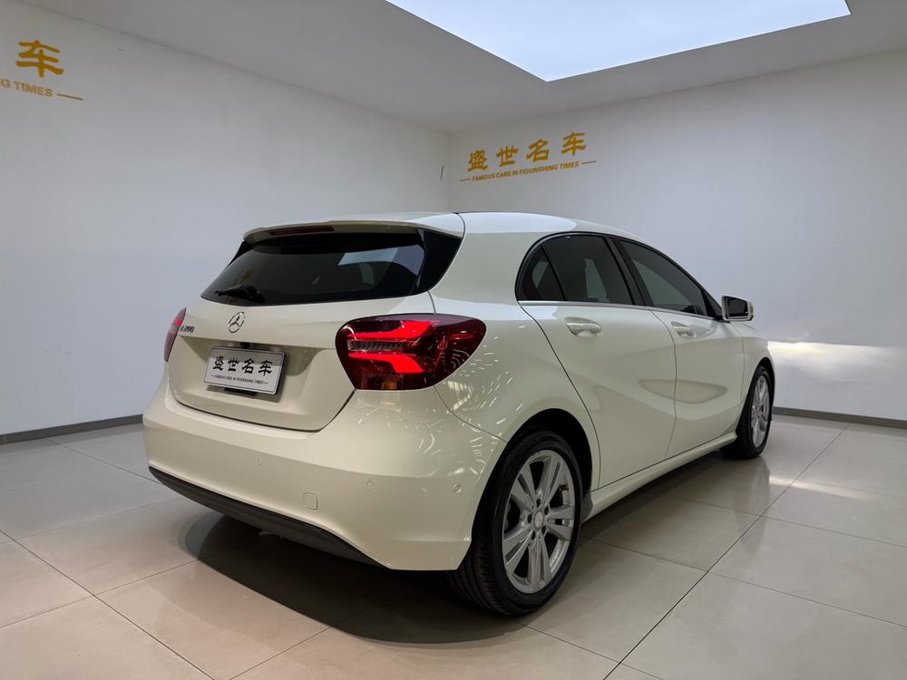 Mercedes-Benz Mercedes-Benz A-Class (Import)