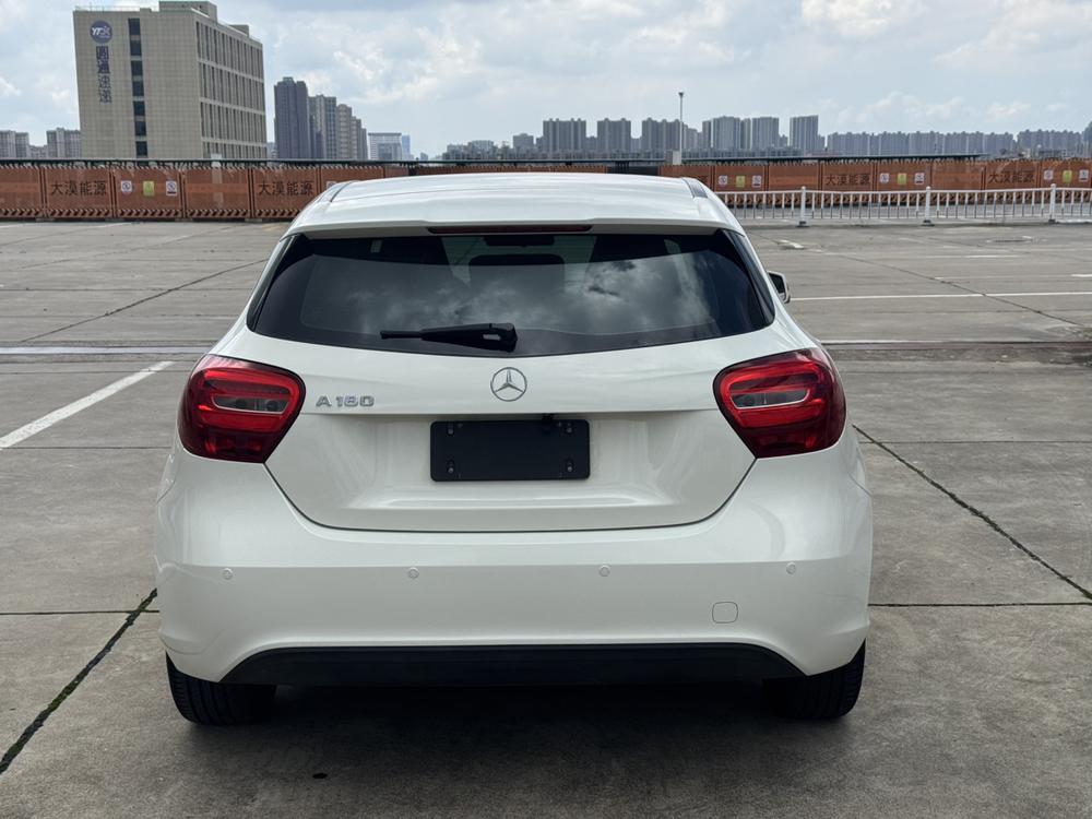Mercedes-Benz Mercedes-Benz A-Class (Import)
