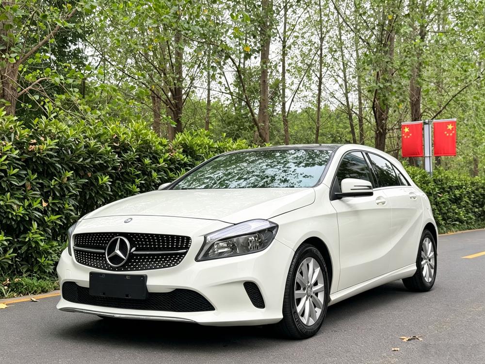 Mercedes-Benz Mercedes-Benz A-Class (Import)